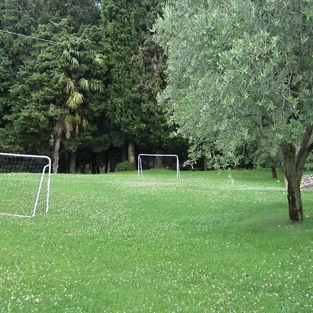Villetta Cipressi Villa Garda (Verona)